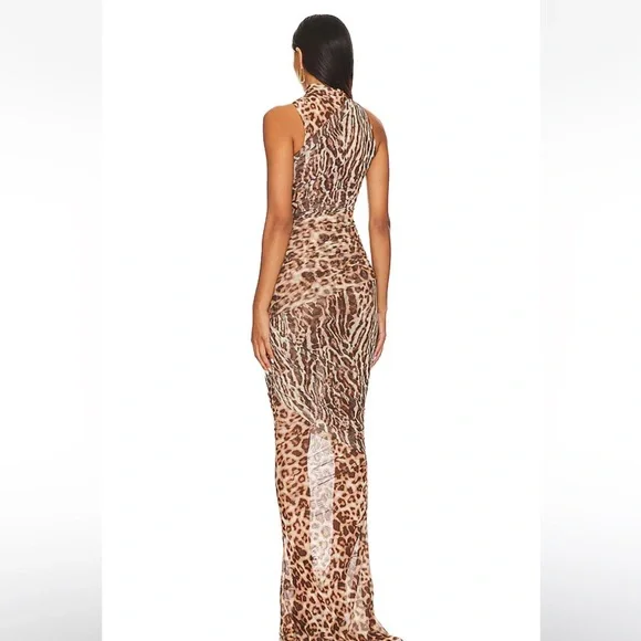 Ronnie Dress in Tan Leopard
SER.O.YA - Picture 2 of 6